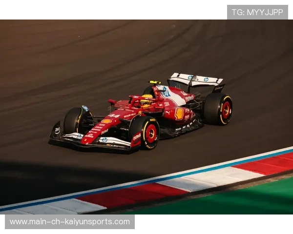 法拉利失误让教练捂脸