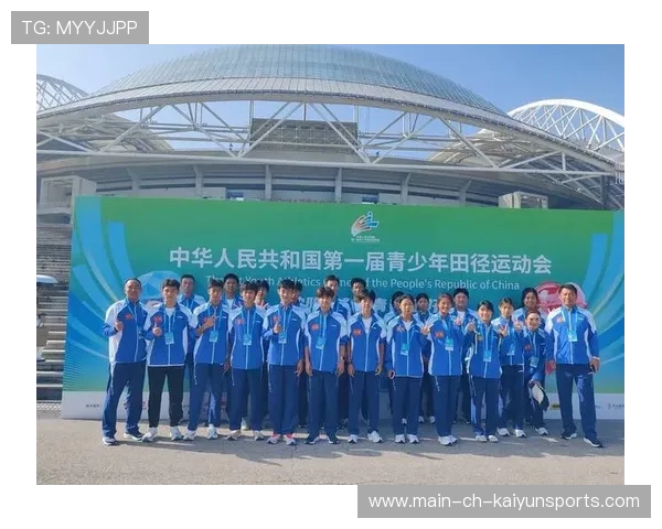 赛事现场：运动员“壮阔瞬间”大放送